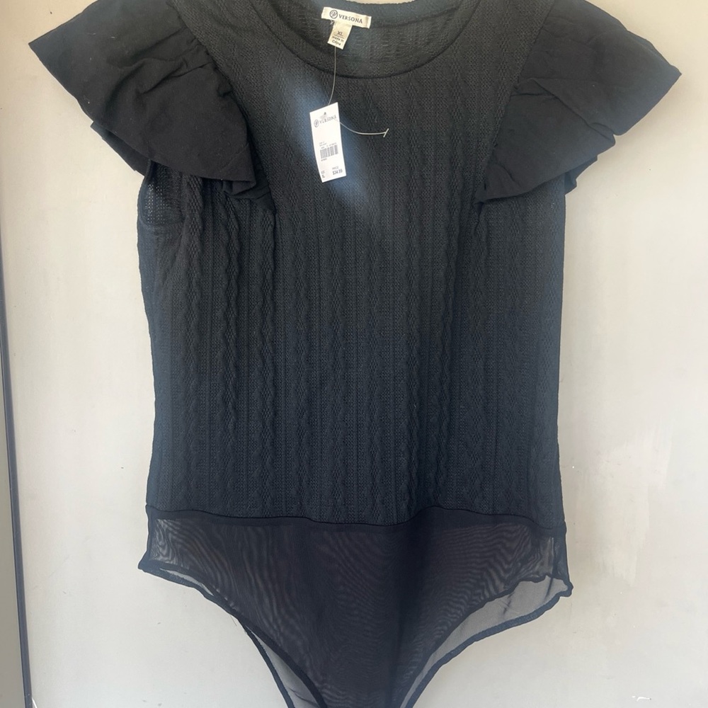 Versona Charcoal Knit Top